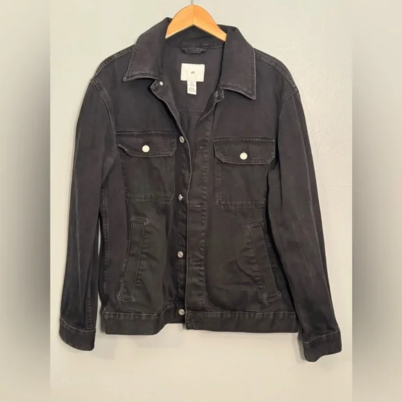 H&M Black Denim Trucker Jacket Size Medium Mens - Picture 1 of 3